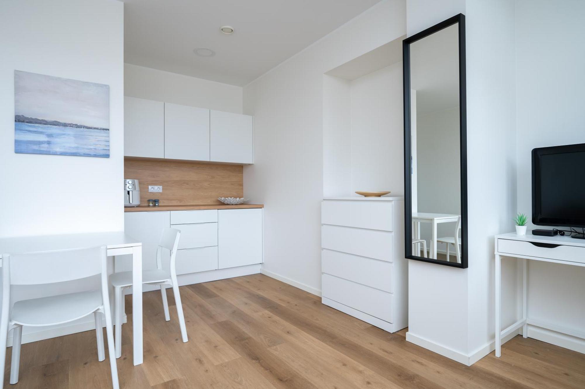 טאלין Hilltop Apartments - Studio Rooms In City Centre מראה חיצוני תמונה